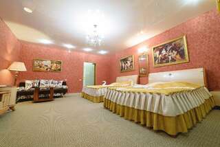 Гостиница Пантера Арзамас Номер VIP+ с 2 двуспальными кроватями-2