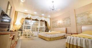 Гостиница Пантера Арзамас Номер VIP с 2 двуспальными кроватями-1